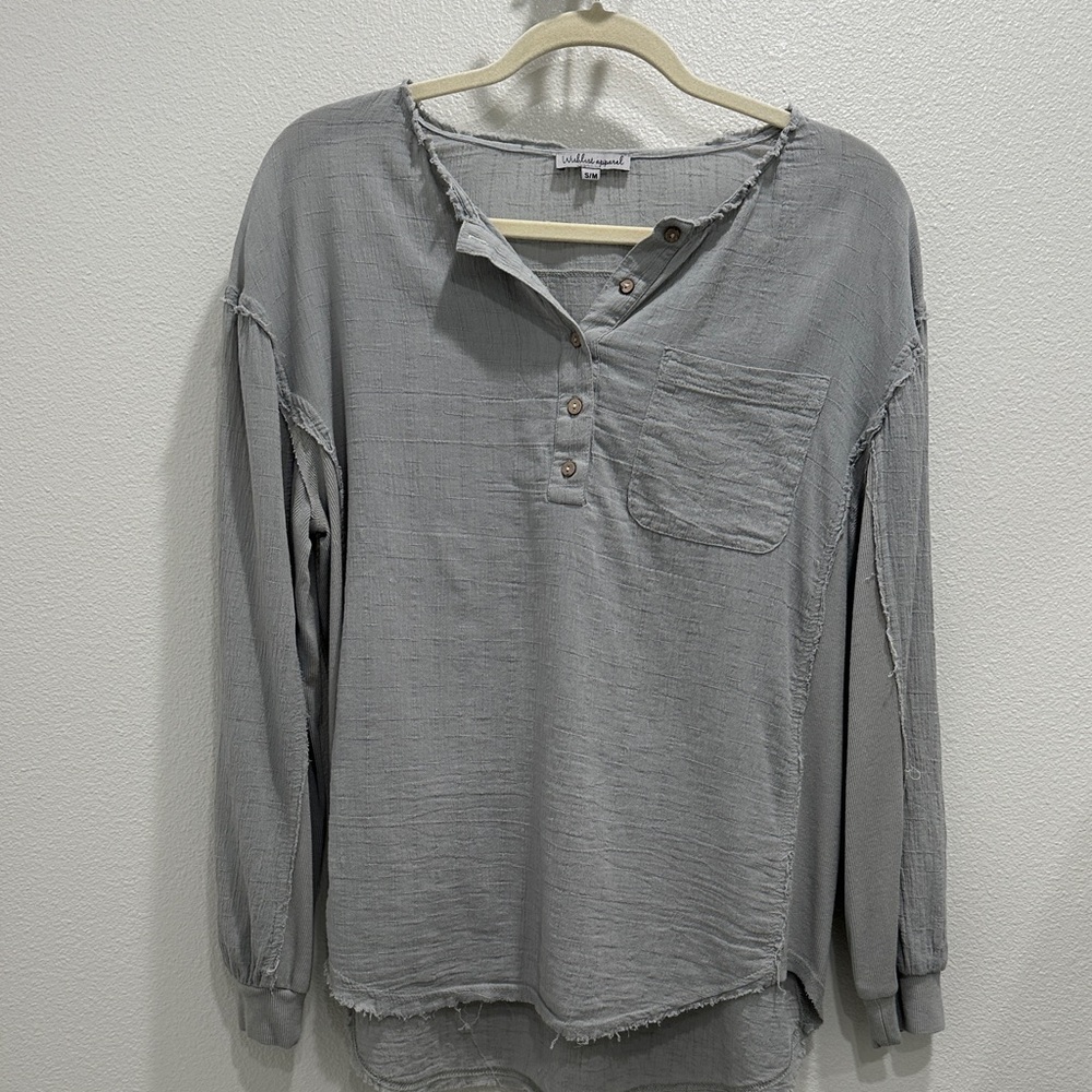 Wishlist Light Gray Casual Button Down Shirt